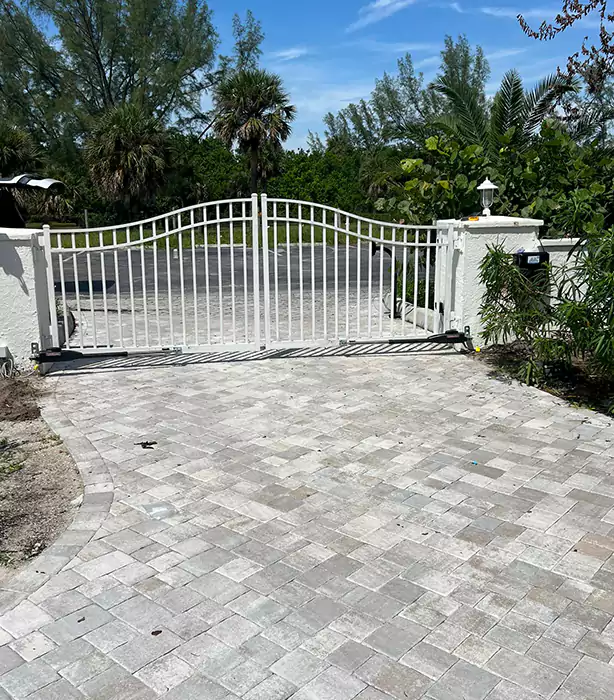 Chain Link Gate Repair Avondale